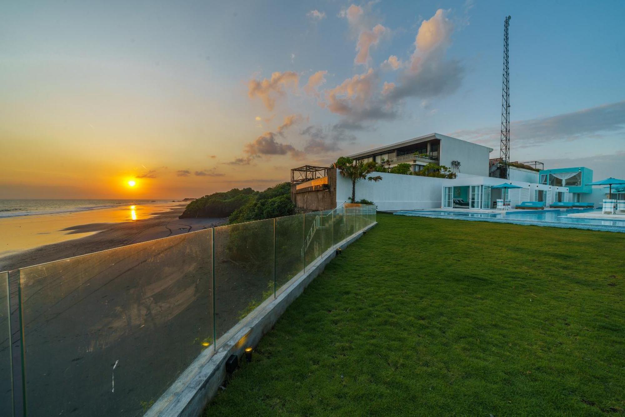 Abian Kapas Beach House Selemadeg Eksteriør bilde